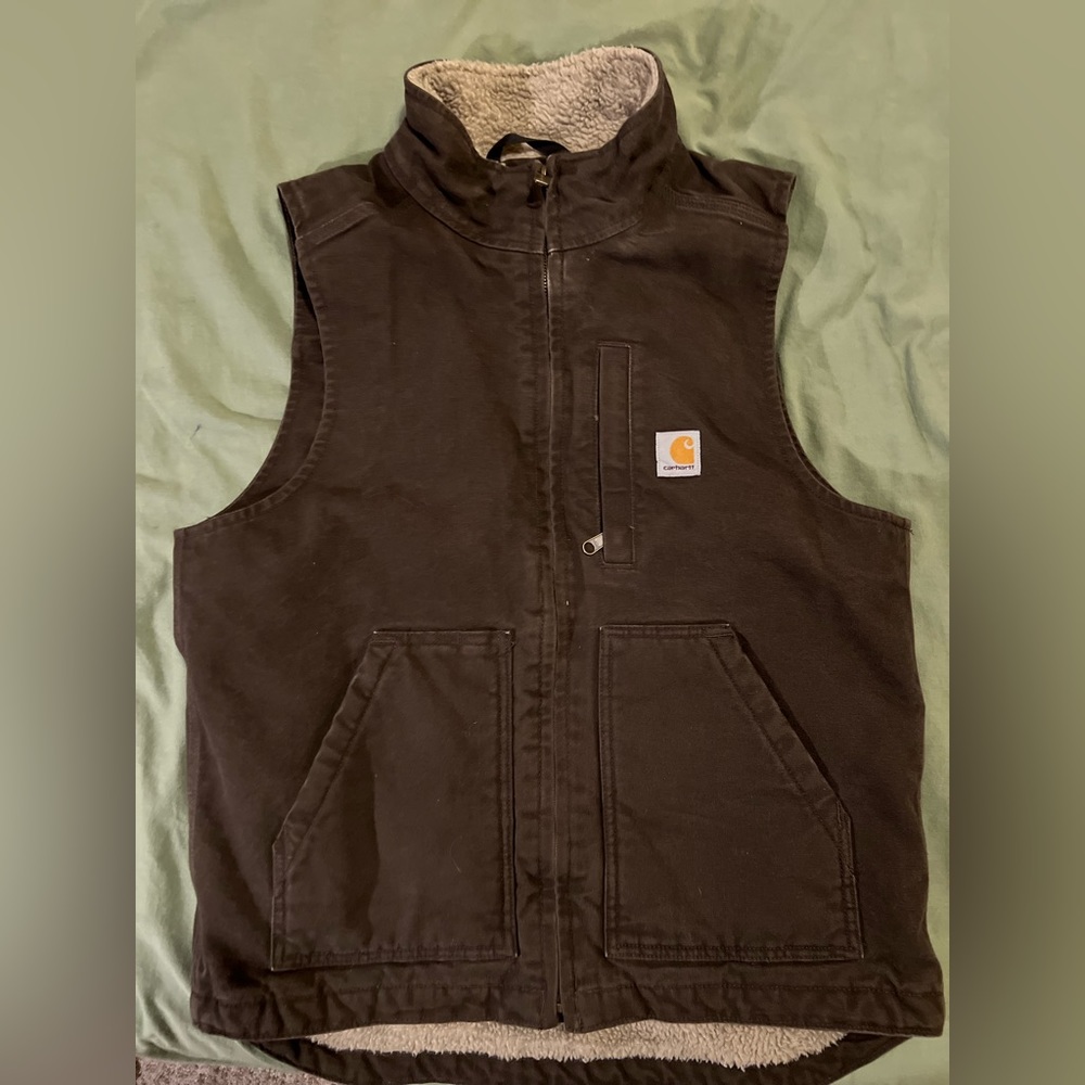 Mens Carhartt insulated vest